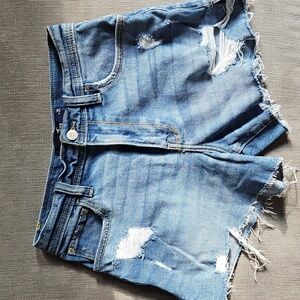 Hollister High Rise Vintage Short 4" size 1 w 25